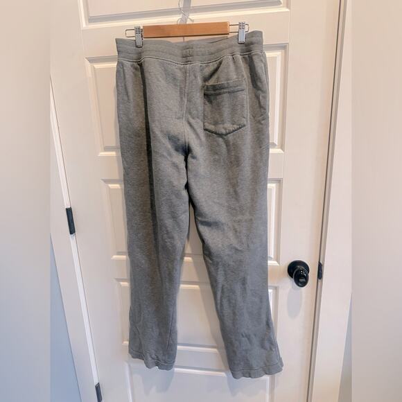 Puma Men’s Straight Leg Sweatpants - Picture 2 of 3